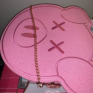 Jeffree x Shane collab pig bag